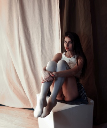 Я молода, соблазнительна и готова подарить тебе незабываемые моменты наслаждения. Живу в Москве и доступна для встреч как в моей уютной квартире, так и в гостинице или у тебя. У меня есть много фантазий, которые мы можем воплотить в жизнь вместе. Я умею создавать неподдельный комфорт и интимность, чтобы ты чувствовал себя в моей компании по-настоящему специальным. Предлагаю различные услуги - от классического секса до экспериментов со страпоном и БДСМ. Мои клиенты говорят, что я умею дарить настоящее удовольствие и они всегда возвращаются ко мне снова. Фото соответствуют реальности. Жду твоего звонка, чтобы сделать нашу встречу незабываемой! 💋 116, 28 лет